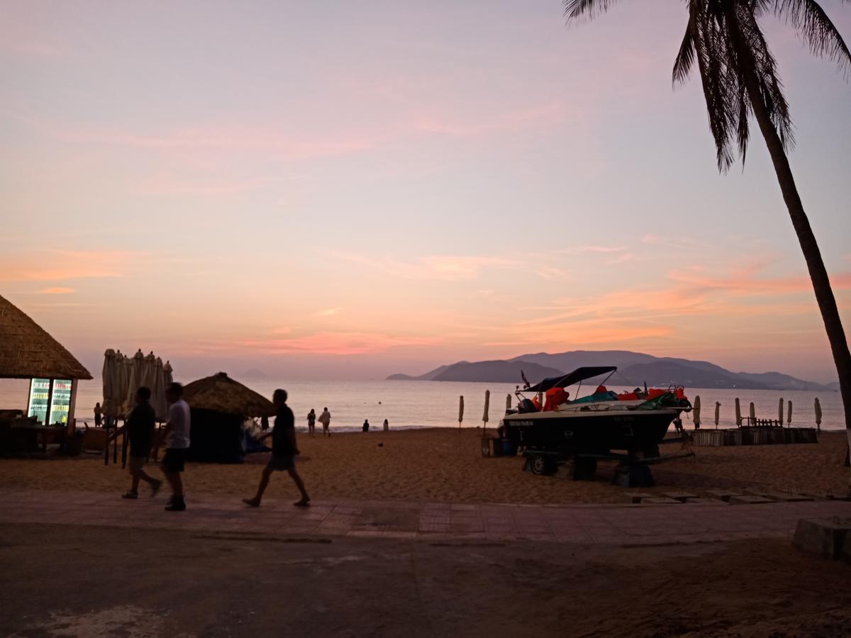 An Nam Hotel Nha Trang Buitenkant foto